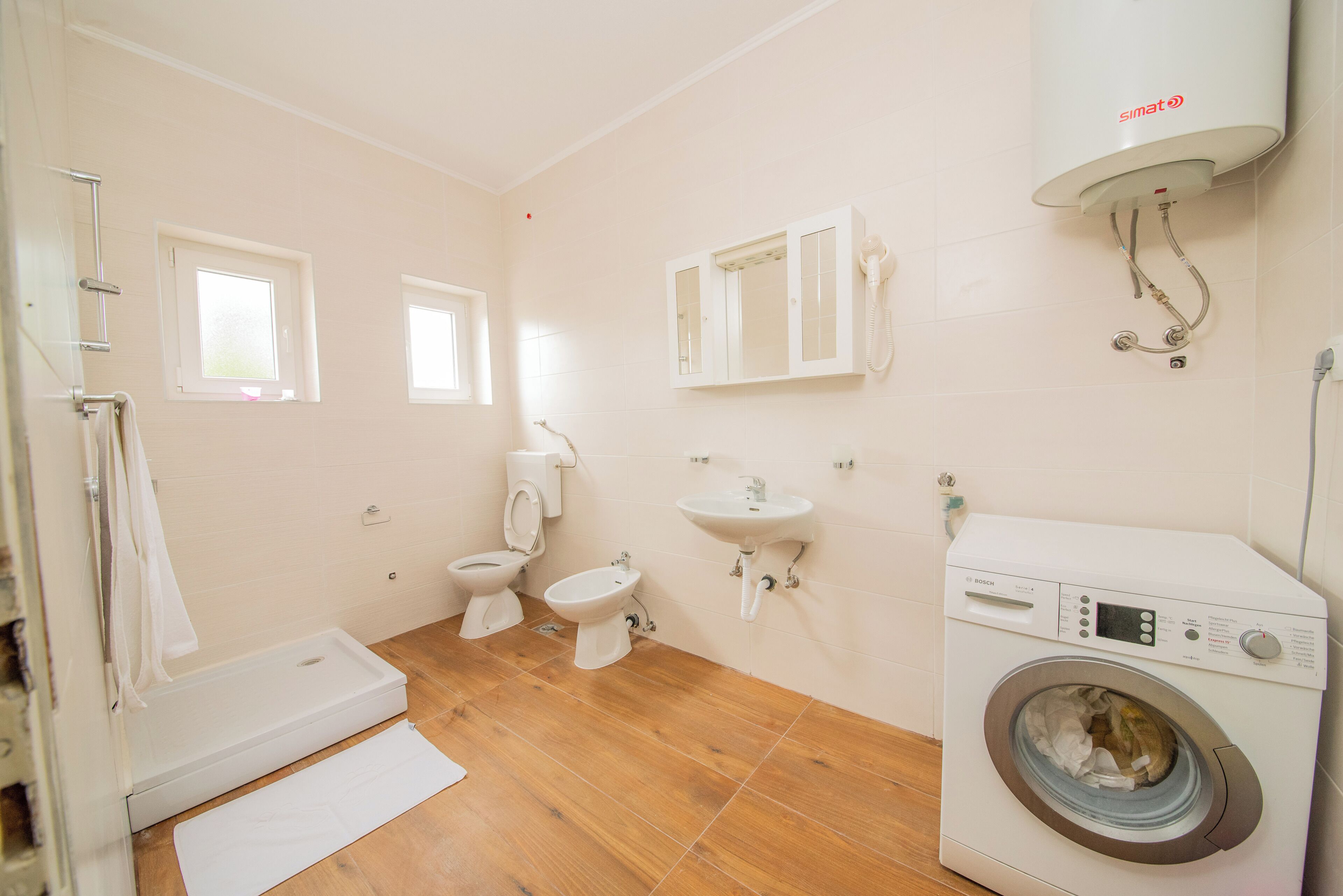 Shower, free toiletries, towels, soap