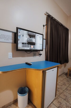Habitación estándar con 2 camas individuales | Wifi gratis