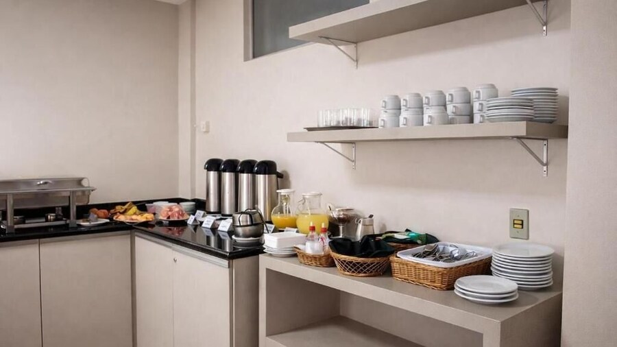 Hotel Nacional Service