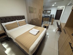 Iron/ironing board, WiFi, bed sheets - SC Apartments (Santa Cruz de la Sierra)