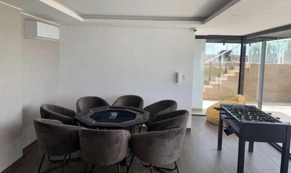 Game room - SC Apartments (Santa Cruz de la Sierra)