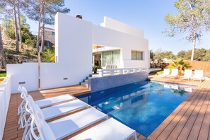 Beheizter Pool