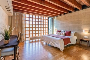 5 Schlafzimmer, Bügeleisen/Bügelbrett, Bettwäsche