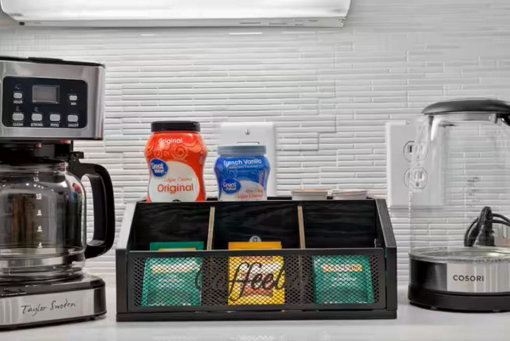 Kaffe og/eller kaffemaskine