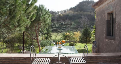Farmhouse with private access to the Alcantara River and near Etna and Taormina