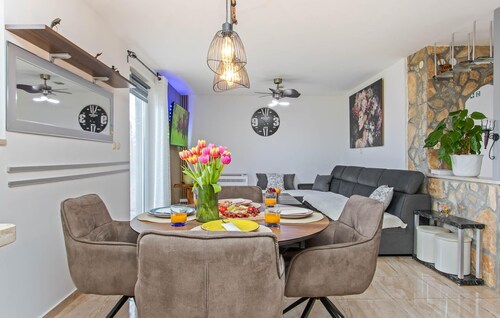 Amazing apartment in Jursici