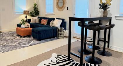 Cozy 2-bdrm near Park Circle