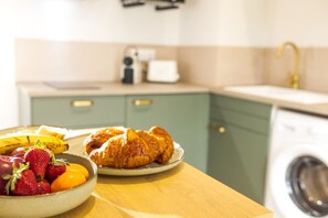 Executive appartement, en-suite badkamer, uitzicht op de stad (cuisine) | Privékeuken