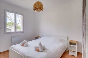 Wifi gratis y ropa de cama 