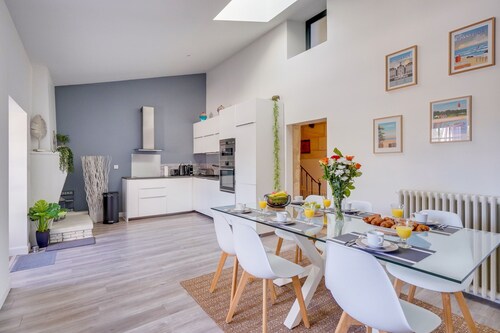 Gîte des Coteaux - Three Bedroom House, Sleeps 6