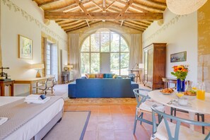 Interior - La Casa Vérac - Au cœur d'un domaine viticole (Vérac)