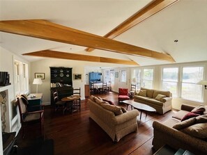 Living area - Sunny Cabin Retreat in Rural NH – Peaceful Getaway (Nelson)