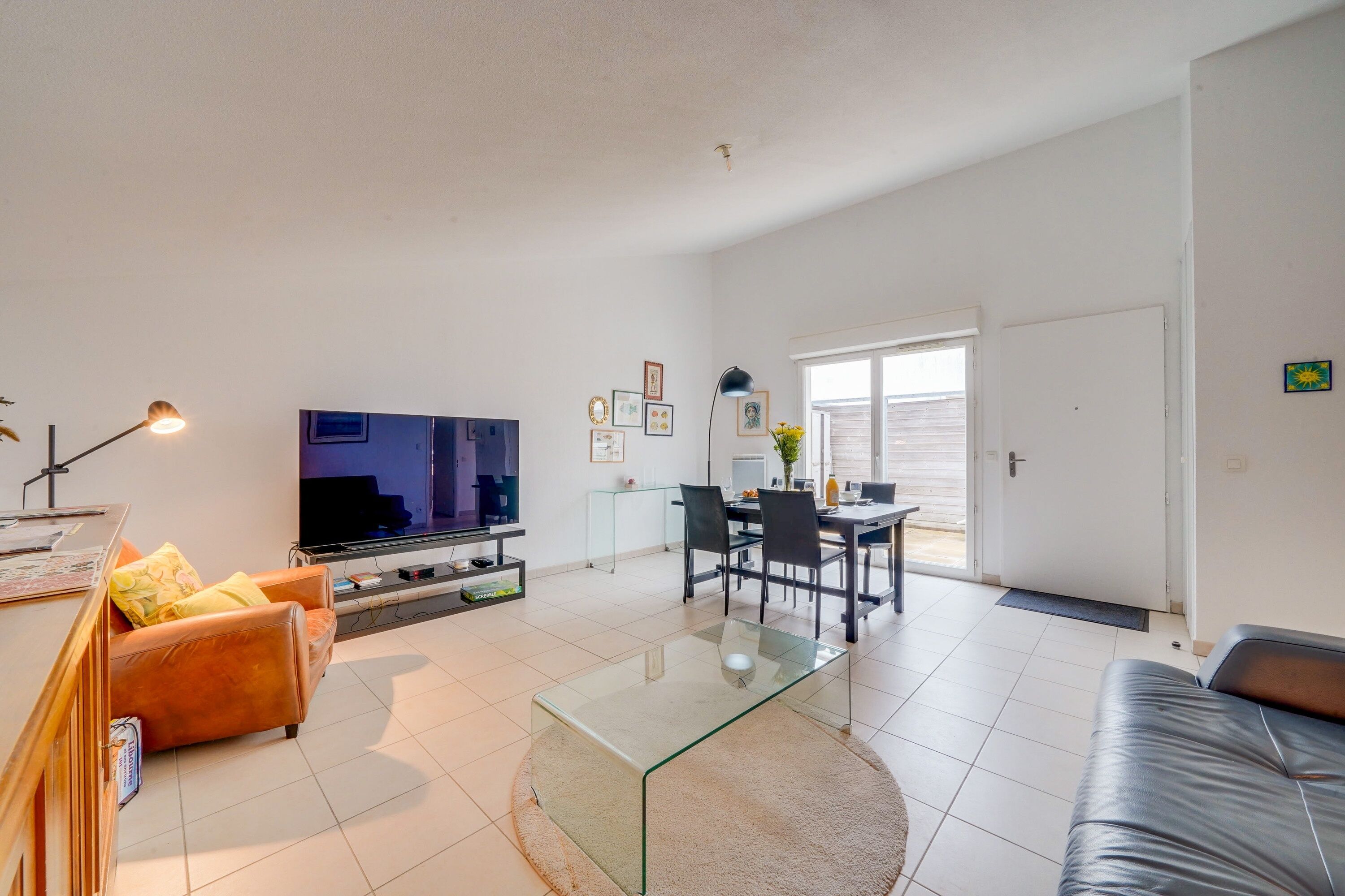 TV