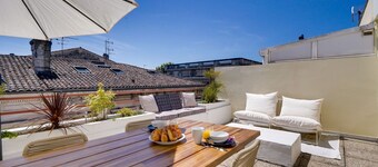 Le Nid Bleu - Studio Apartment, Sleeps 2