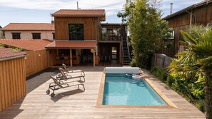 A heated pool - Villa Bonheur - Piscine face au port de La Teste (La Teste-de-Buch)
