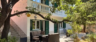 Nice apartment in Novi Vinodolski with WiFi