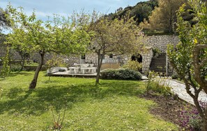 Outdoor dining - 1 bedroom lovely apartment in Rab Sup.Draga (Rab Sup.Draga)