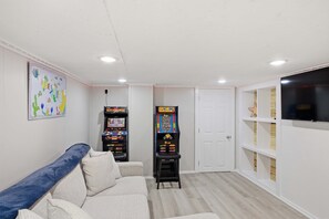 Spielezimmer