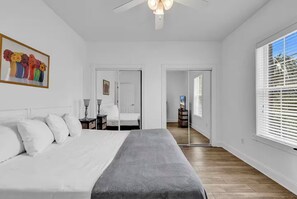 Iron/ironing board, WiFi, bed sheets - Magnolia Pointe Suite  Pools Near Beach & Golf (Myrtle Beach)