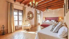 Iron/ironing board, travel cot, WiFi - Casa Rural Andalucía Aracena by Ruralidays (Huelva)