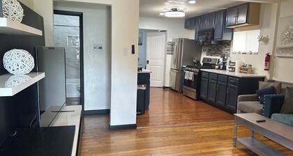 5BR Retreat with Theater and Game Room Near Downtown + POOL