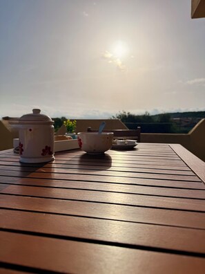 Outdoor dining - Sardinia Posada Paradise: Your home by the sea (Posada)