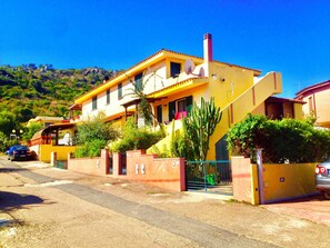 Exterior - Sardinia Posada Paradise: Your home by the sea (Posada)