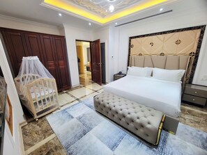 Superior Suite, Balcony, Courtyard View | In-room safe, desk, laptop workspace, blackout drapes