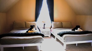 4 Schlafzimmer, Bügeleisen/Bügelbrett, WLAN, Bettwäsche