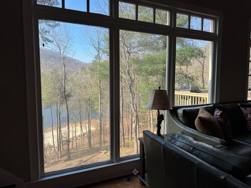 Lake-Front Family Home in Big Canoe