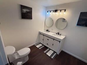 Shower, towels, toilet paper