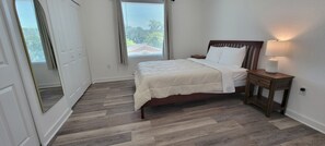 3 habitaciones, tabla de planchar con plancha y wifi gratis 