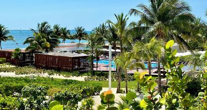 Luxury Family Retreat in La Amada - Steps to Beach & Pools