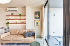 Living area - Niza (Monterrey)