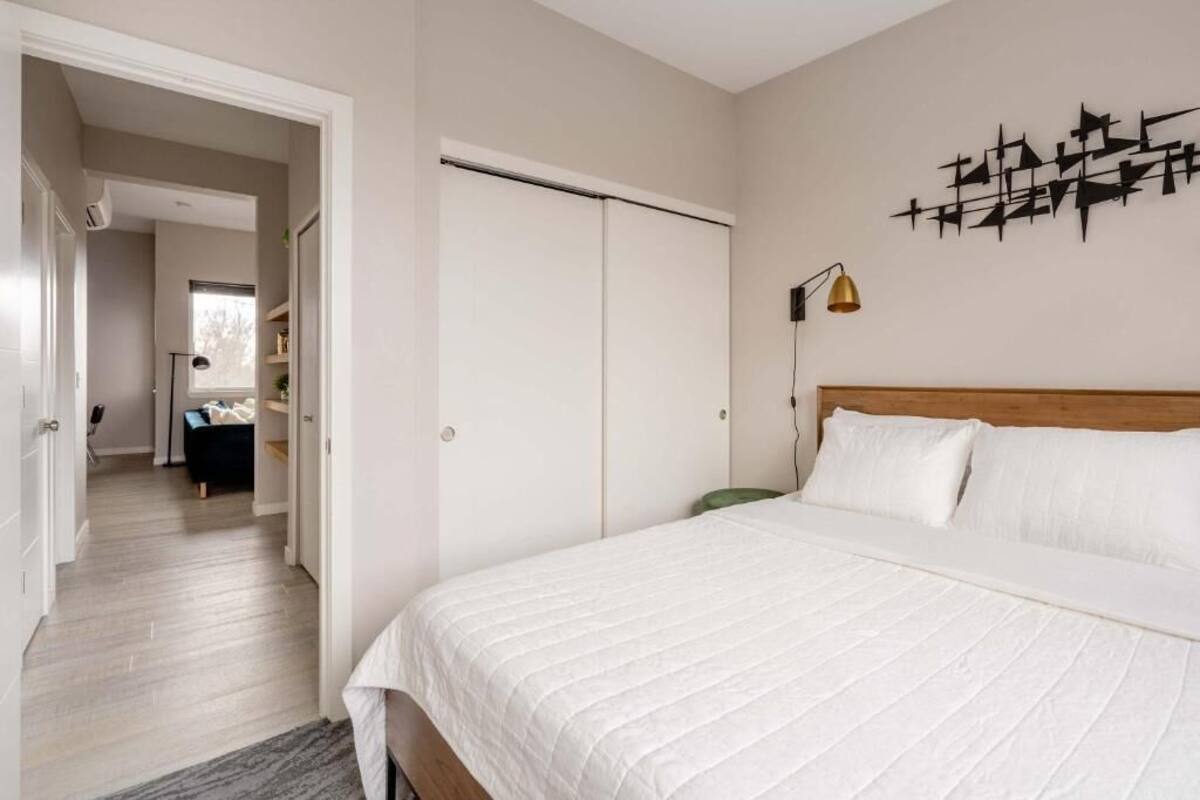 Classic Apartment | Iron/ironing board, free WiFi