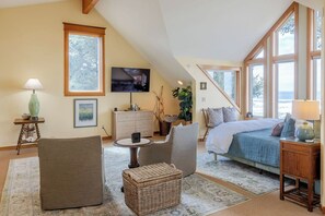 2 Schlafzimmer, Schreibtisch, kostenloses WLAN, Bettwäsche