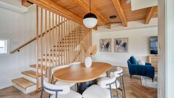Maison mitoyenne Deluxe, patio | Intérieur
