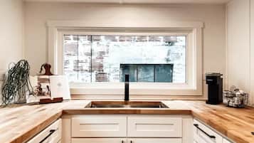 Monolocale Basic | Cucina privata | Pentole/stoviglie/utensili
