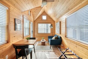 Studio | Interior