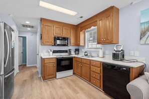 Fridge, microwave, oven, stovetop - 7031 Lobster Lane - Golf Cart Included (Myrtle Beach)