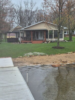 Exterior - The Lil Lazy Lakehouse
Home Hillsdale Mi,                           
3BR, 1 bath (Hillsdale)