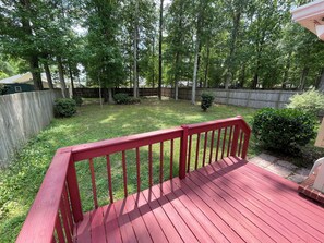 Property grounds - Beautiful 3-bedroom home near Southeast hospital and downtown Dothan (Dothan)