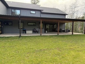 Terrace/patio - Private Boulder Canyon Home, 8 miles to Sturgis, 1 mile to Deadwood! (Sturgis)