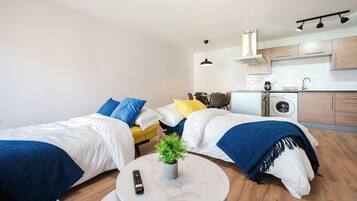 Iron/ironing board, WiFi, bed sheets, wheelchair access