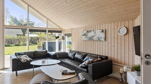 TV, fireplace, ping pong - VillaVilla 956 - Marielyst, Lolland/Falster/møn (Væggerløse)