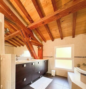 Bathroom - 46G12083 - CREMPS - Gîte (CREMPS)