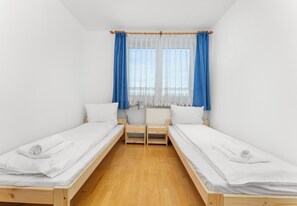 1 bedroom, iron/ironing board, WiFi, bed sheets - Bagry Relax Zone Apartment (Kraków)