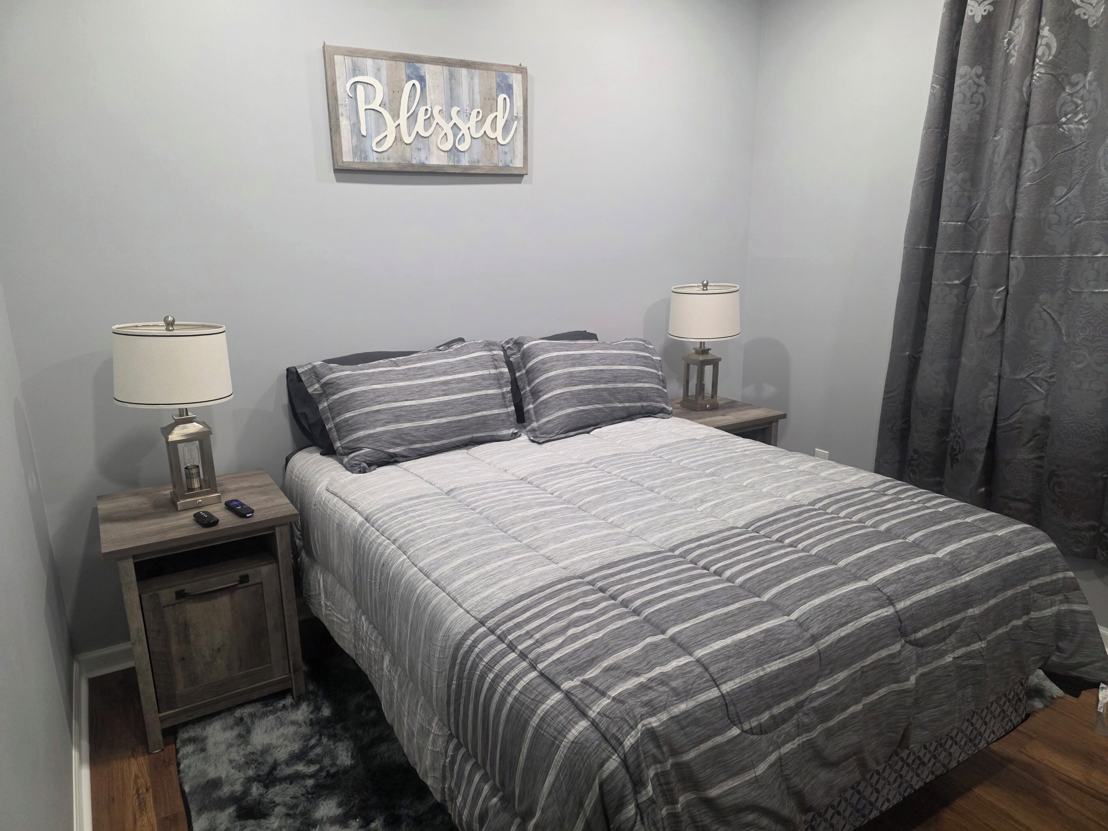 3 bedrooms, desk, iron/ironing board, free WiFi