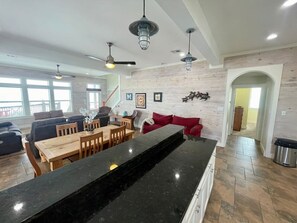 Interior - Beachfront • Sleeps 16 • King Bed • 6 Queens (Bolivar Peninsula)
