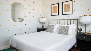 WiFi, bed sheets